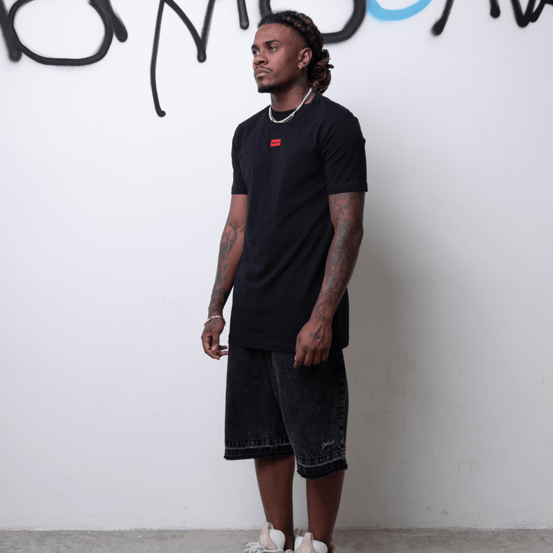 CAMISETA SLIM EMBORRACHADA PRETA