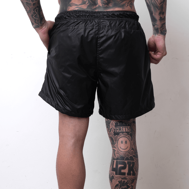 SHORT BELM EMBORRACHADO PRETO