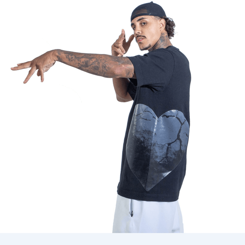 “CORAÇÃO DE PEDRA” - COLLAB OFICINAL BELM x MC LIVINHO