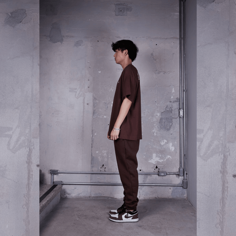 CAMISETA OVERSIZED HUXLEY MARROM