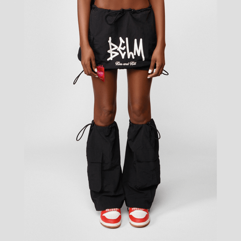 Saia Botas Kiss and Kill